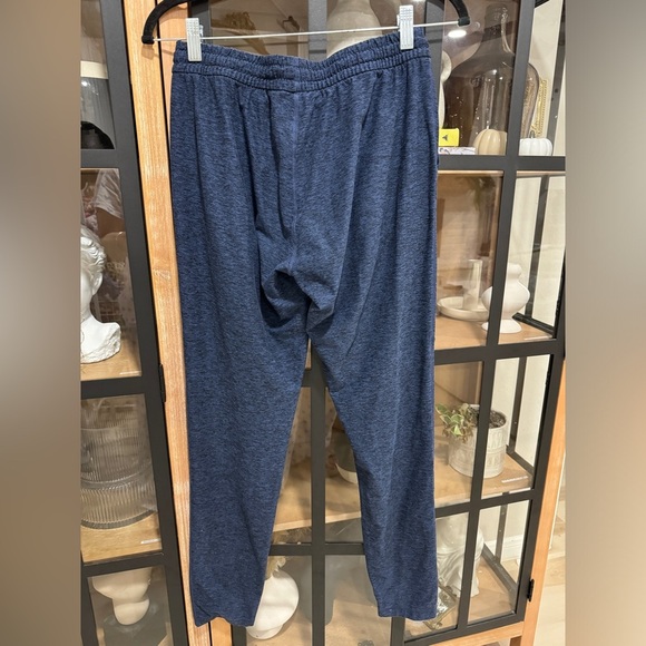 Outdoor Voices Cloudknit Sweatpant Navy mid rise soft stretchy loungewear travel - Picture 6 of 7